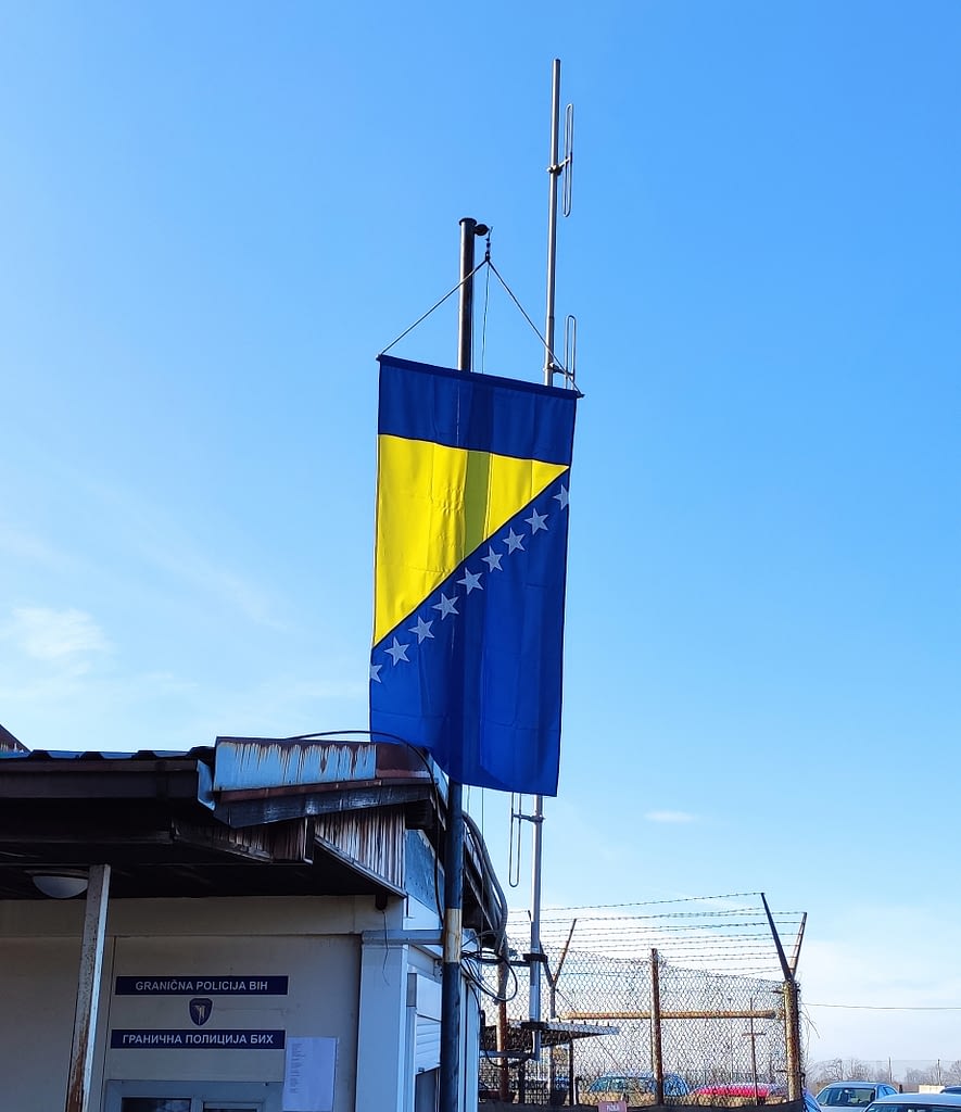 bosnian_flag